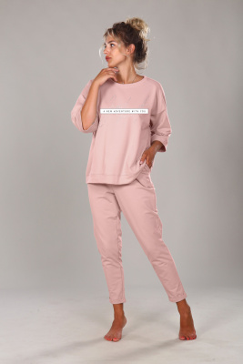 Костюм женский с брюками и кофтой 303 розовый